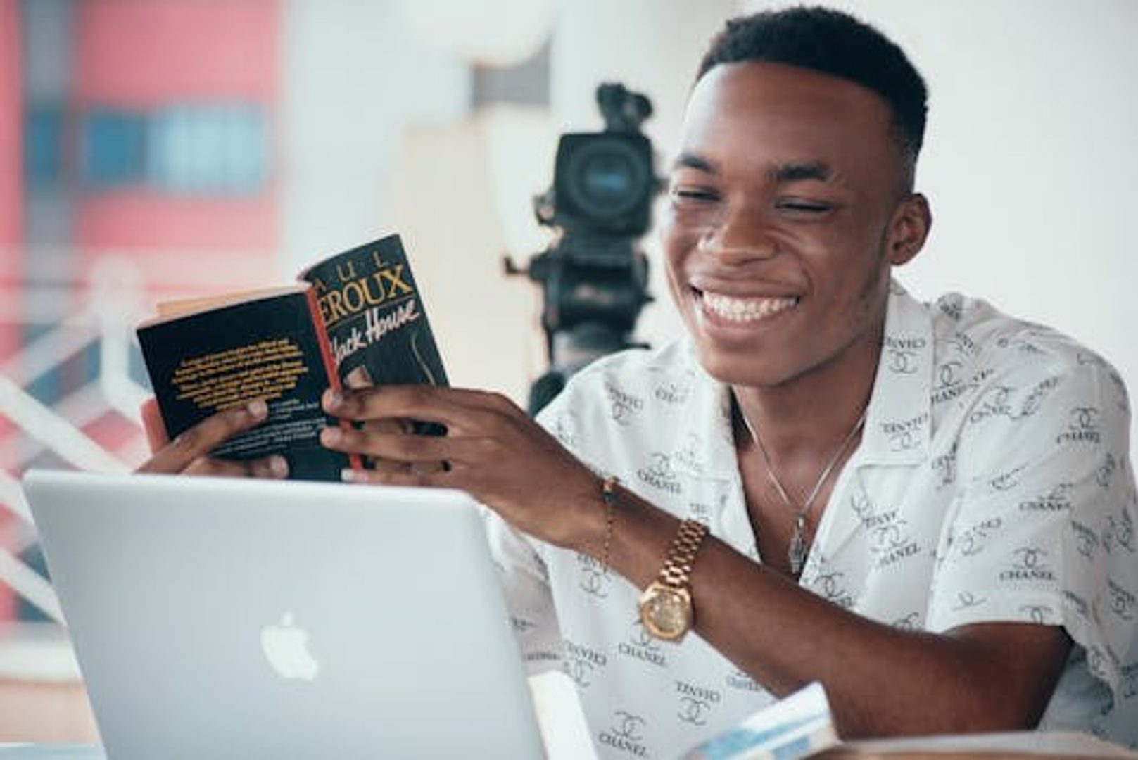 Symbol image of Douala